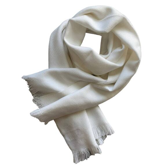 Vintage 100% Acrylic Orlon Styled by Regal White Scarf 12" x 50" - Picture 2 of 5